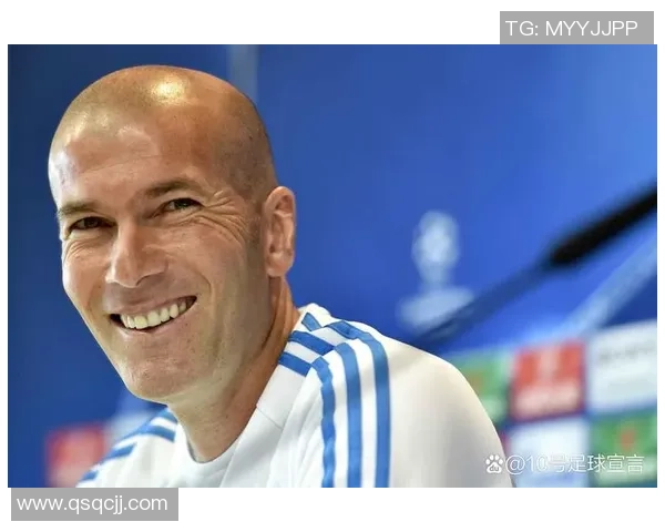 2025年全球足球球星热度榜首人物揭秘 他为何成为最受关注的球员